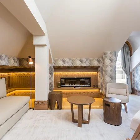 Grand Savoia Cortina D'ampezzo, A Radisson Collection ホテル コルティーナ・ダンペッツォ