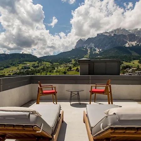 Grand Savoia Cortina D'ampezzo, A Radisson Collection
