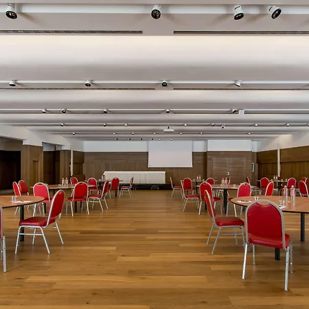 Grand Savoia Cortina D'ampezzo, A Radisson Collection 5* コルティーナ・ダンペッツォ