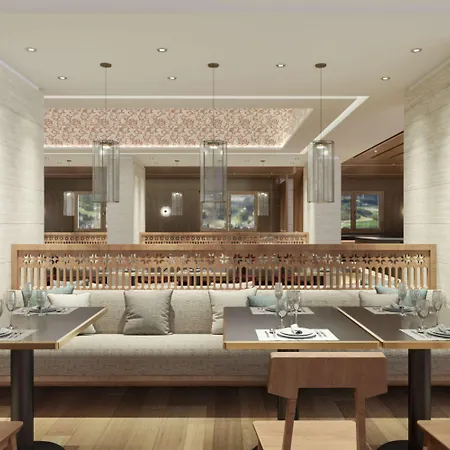 Grand Savoia Cortina D'ampezzo, A Radisson Collection コルティーナ・ダンペッツォ