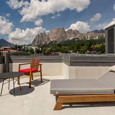 Grand Savoia Cortina D'ampezzo, A Radisson Collection ホテル コルティーナ・ダンペッツォ