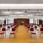 Grand Savoia Cortina D'ampezzo, A Radisson Collection