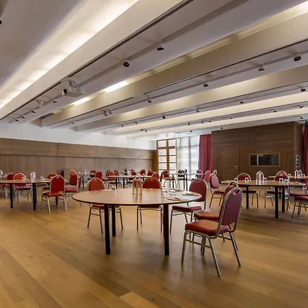 Grand Savoia Cortina D'ampezzo, A Radisson Collection