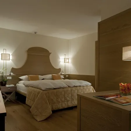 Grand Savoia Cortina D'ampezzo, A Radisson Collection 5*