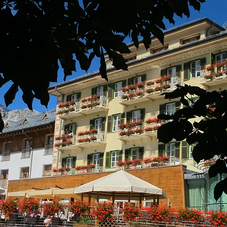 Hotel Grand Savoia Cortina D'ampezzo, A Radisson Collection Cortina dʼAmpezzo