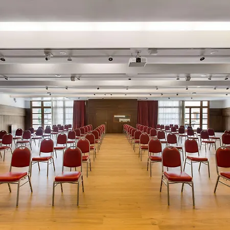 Grand Savoia Cortina D'ampezzo, A Radisson Collection