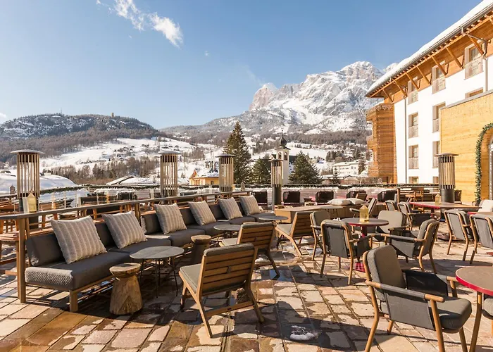 Grand Savoia Cortina D'ampezzo, A Radisson Collection